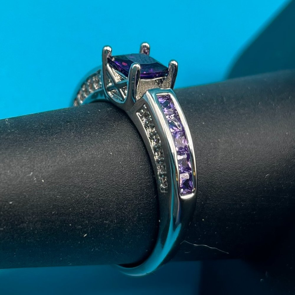 Amethyst, Silver & Rhinestone Sz 7.5 Ring w/ Gift Box - NEW